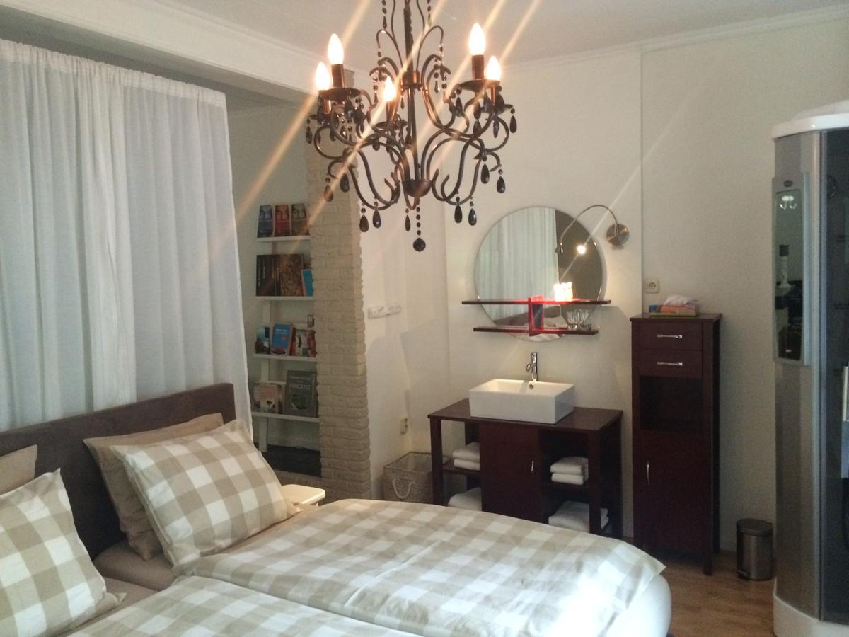 Bed And Breakfast "Kasteelzicht" Vaassen Номер фото